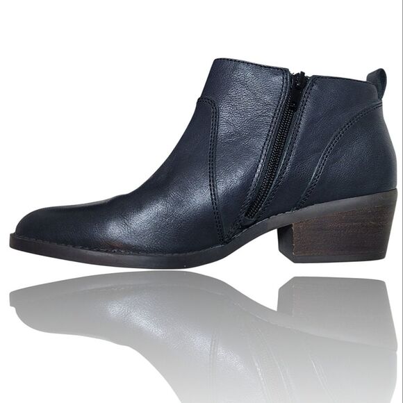 Lucky Brand Faydren Black Leather Zip Heeled Ankle Booties - Picture 1 of 10